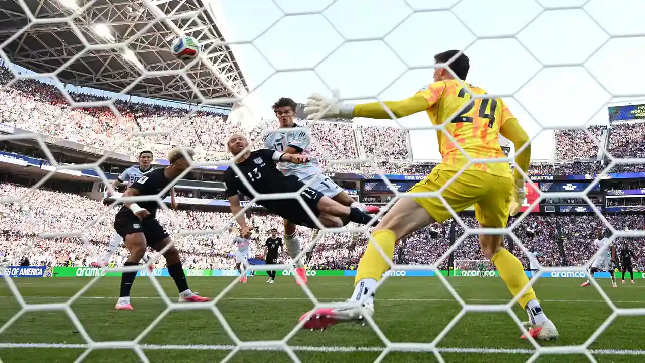 Belgium vs USA World Cup 2026 Round of 16 match action as Belgian players attack against the United States team